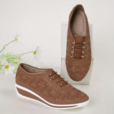 Nouvelles Chaussures Simples Confortables pour Femmes Talon Compensé Creux Baskets Décontractées Chaussures à Plateforme Augmentant la Hauteur Chaussures pour Femmes