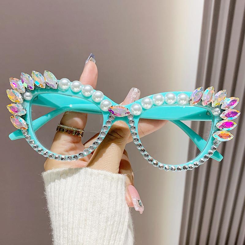 

Fashionable European Sunglasses With Pc Frame And Ac Lens Material StyleJ