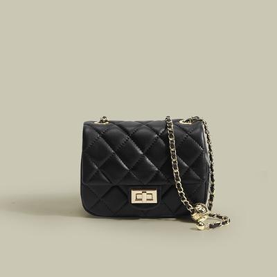 Stylová kabelka s černým diamantovým řetízkem, dámská kabelka přes jedno rameno do podpaží, kabelka crossbody se vzorem ve stylu Xiaoxiang, malá čtvercová kabelka