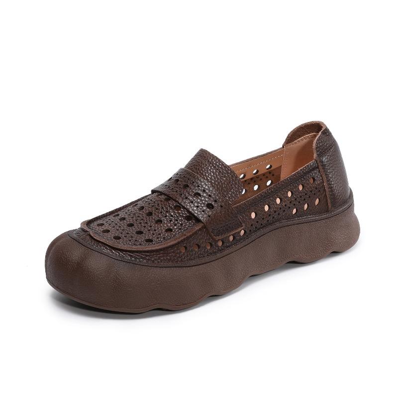 The First Layer of Cowhide Retro Hole Shoes for Women's New Spring and Summer Breathable Hollow Leather Soft-soled Single Shoes