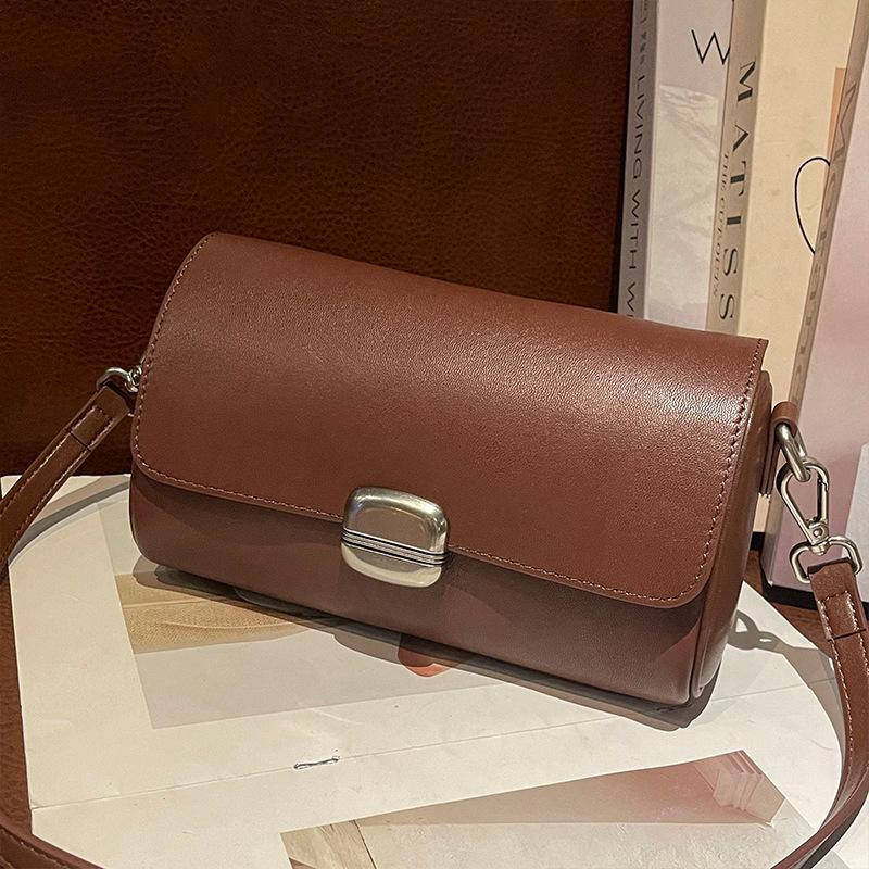 Nischen-Design-Umschlagtasche aus echtem Leder, hochwertige Damen-Umhängetasche, vielseitige kleine Pendlertasche