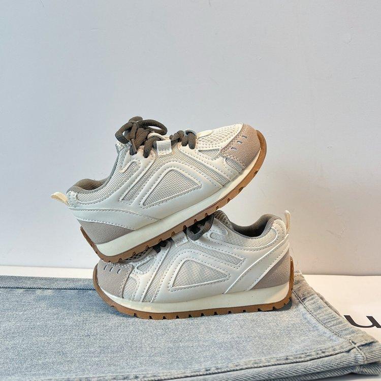 Girls' Sports Shoes 2025 Summer Children's Mesh Shoes Breathable Moral Training Shoes Boys Soft-soled Casual Running Shoes