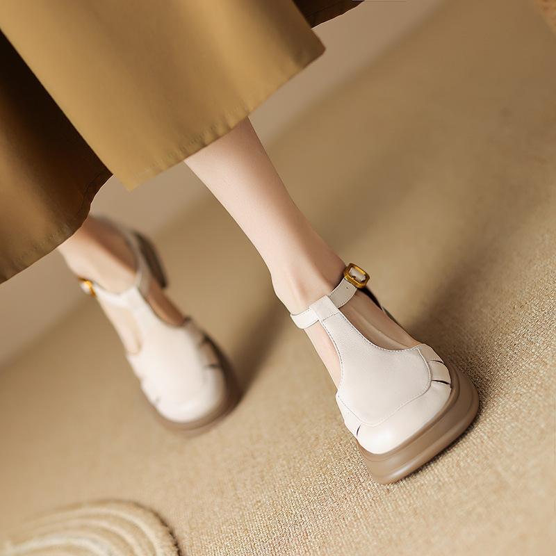 Hollow Thick-soled Bag Head Sandals Women's 2025 Summer New Round Head Middle Heel T-shaped Shoes Versatile Retro Pig Cage Shoes