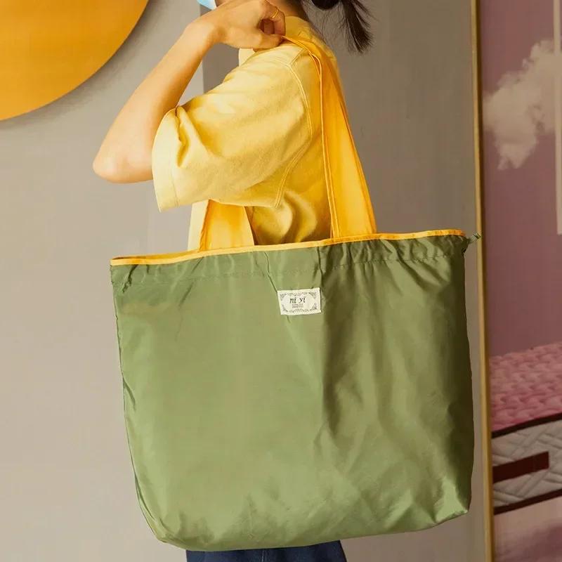 Foldable Eco-Friendly Shoulder Bags Women's Reusable Grocery Bag Large Capacity Foldable Shopping Bag with Drawstring Closure