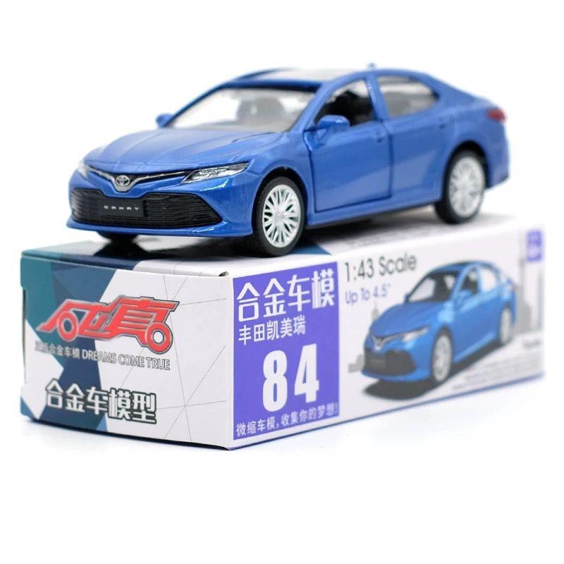 

1/43 TOYOTA Camry Модель автомобиля из сплава Литой металлический миниатюрный масштабный транспорт Модель автомобиля Высокая симуляция Коллекция Детская игрушка Подарок синий