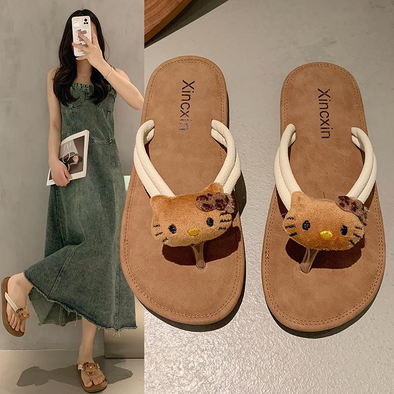 Cartoon black KT cat flip-flops female summer wear non-slip beach casual toe cool slippers student