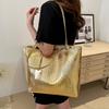 Bolso de Mano Grande de PU con Patrón de Cocodrilo de un Solo Hombro - Tote de Moda para Mujeres Europeas y Americanas