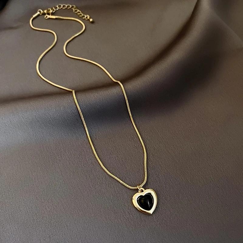 Red Heart Pendant Necklace Gold Color Stainless Steel Chain Necklace On The Neck Love Necklaces for Women Party Jewelry Gift