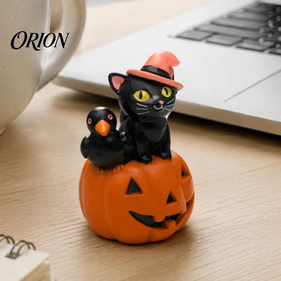 Resin Tabletop Figurine Halloween Cat Pumpkin Figurine, Retro Black Stacked Decorations Window Display Ornaments for Table Desk Office Mantel