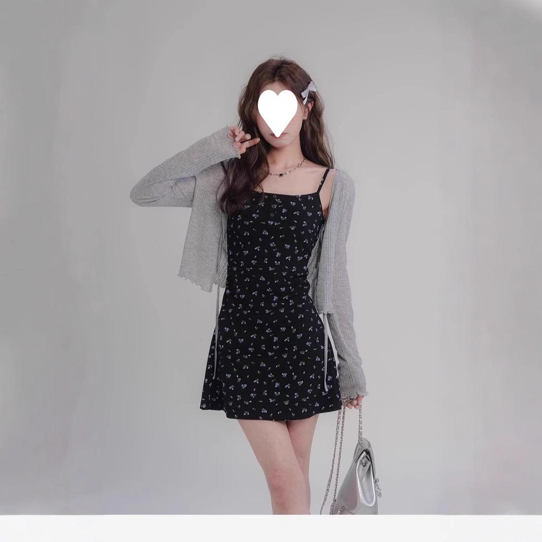 

Small suspender floral dress children s summer new coffee break seaside vacation temperament dress s recommends 40-47.5kg