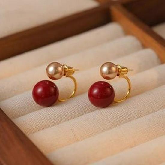 Exquisite Red & Pearl Round Stud Earrings: Versatile Two-Way Wear with a French Luxury Touch.