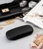 Elegant Glasses Case With A Cloth - Cavaldi