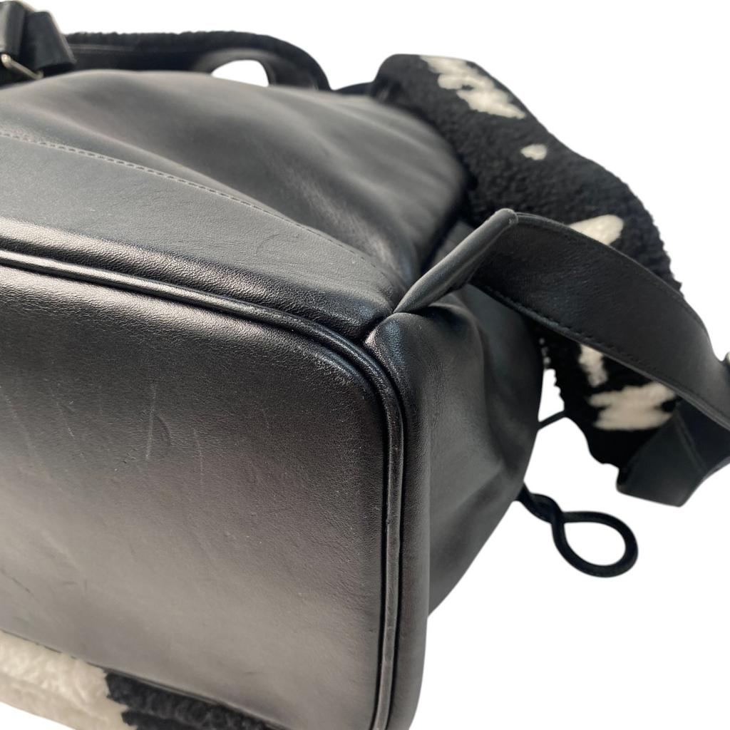 Used MCMBackpack Â· Daypack Black/white leather/Mouton Women
