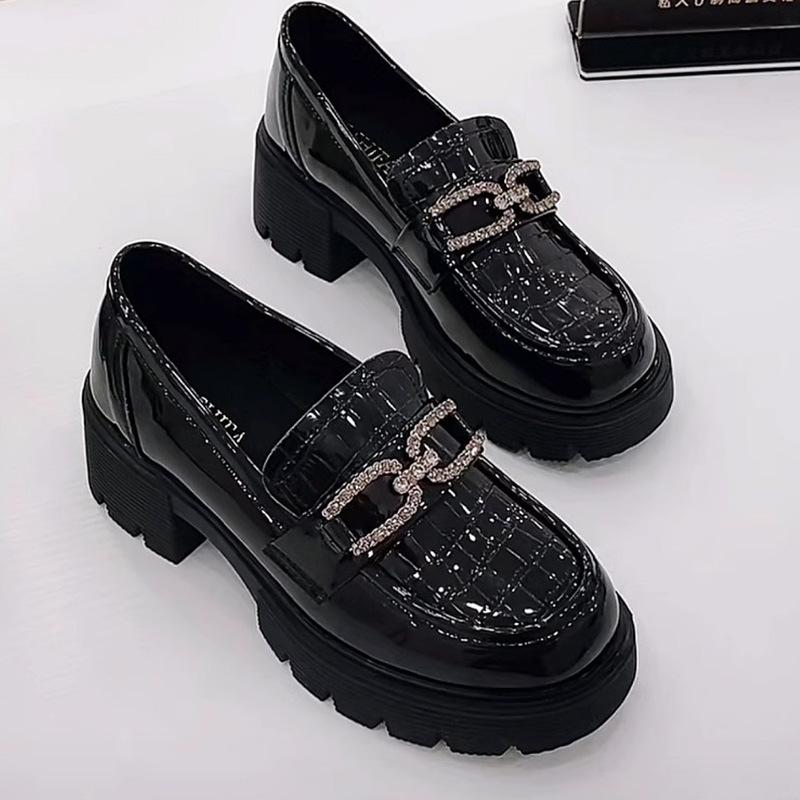 

Leather platform shoes women s shoes new spring bright leather small leather shoes one-pedal single shoes 35 чёрный