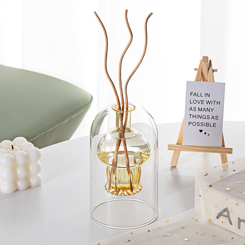 Glass Candlestick Cartoon Jellyfish Candle Holder Ocean Scented Bottle Essential Oil Candle Stick Holder Home Decoration