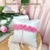 Coussin Porte-Alliance Fleur en Satin Fait Main - Accessoire de Mariage Romantique pour l'Europe et l'Amérique.