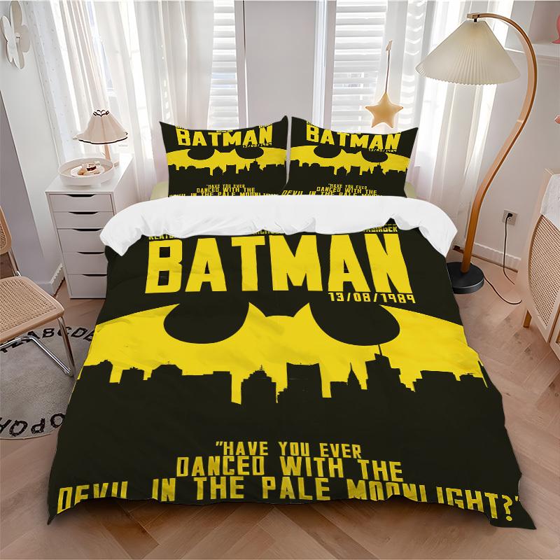 

3pcs Batman Movie Bedding Set, Duvet Cover and Pillowcases Machine Washable Seasons all suitable, Design for Bedroom (No Filling)191 135x200cm