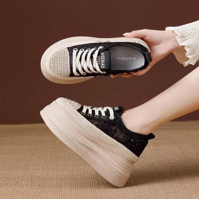 Scarpe muffin estive in pizzo traspiranti con suola spessa da donna, a rete traforata, con suola spessa, scarpe bianche piccole casual allacciate, piccole