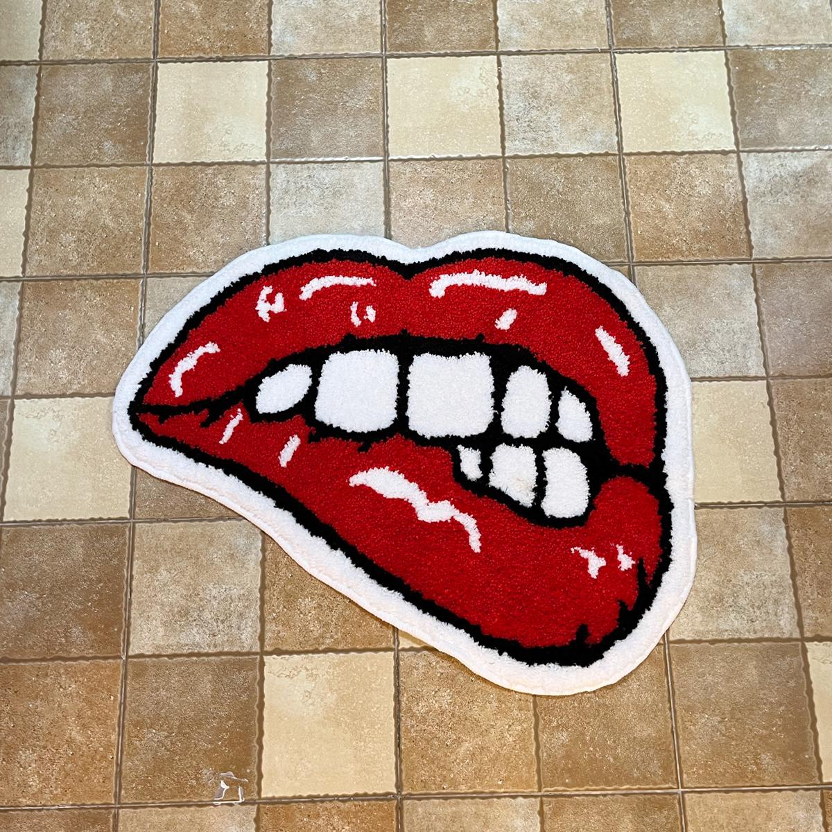 

Red Lips Tufted Rug Soft Good Carpet Bathroom Floor Pad Kids Room Bedroom Anti Slip Doormat Aesthetic Home Winter Warm Decor 54X70CM
