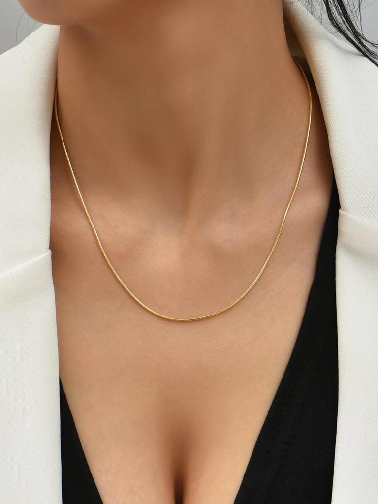 Semplice Collana Clavicola a Catena di Serpente in Oro 18k Europeo e Americano - Design Osso di Drago Placcato Sottovuoto