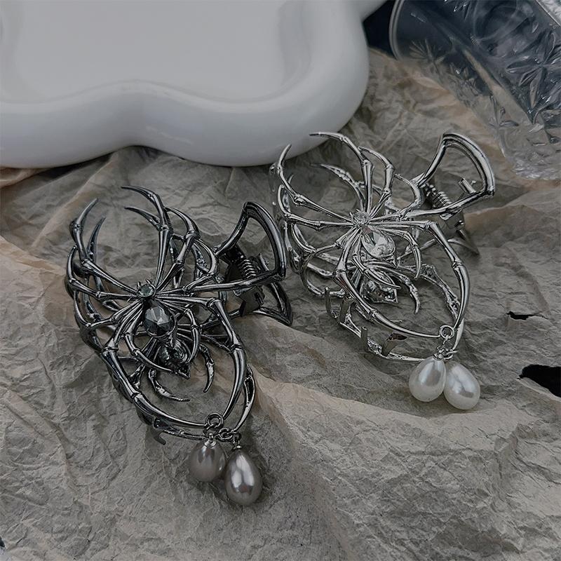 1Pc Halloween Black Spider Hair Claw Clips With Pearl Charm Design,Metal Gothic Punk Hair Clips Strong Hold Hair Accessories