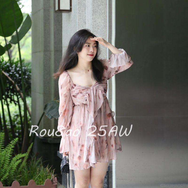 

Rou8Ao Plus-Size Women s French-Style Floral Dress with a High-End Feel, Slimming Waist-Cinching Short Dress for Spring/Summer 2026 Pink M