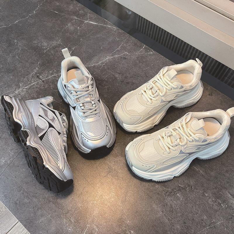 

Suction film sole dad shoes women s 2025 spring new versatile thick sole heightening women s shoes casual women s running sports shoes 35 серебряный
