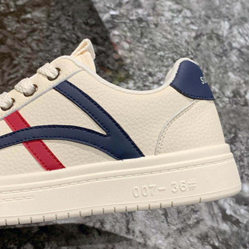 Leather White Shoes Women's Casual Versatile Flat Baseplate Shoes Women's Sports Shoes