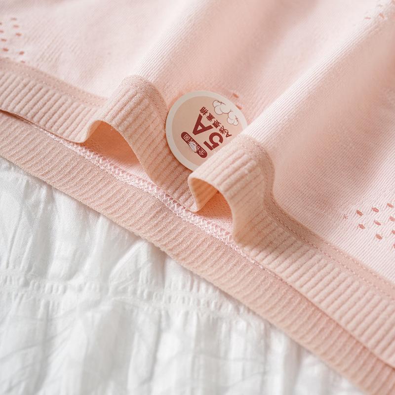 Female Spring and Summer Fashion New Lovely Cotton Breathable Waist Triangle Briefs
