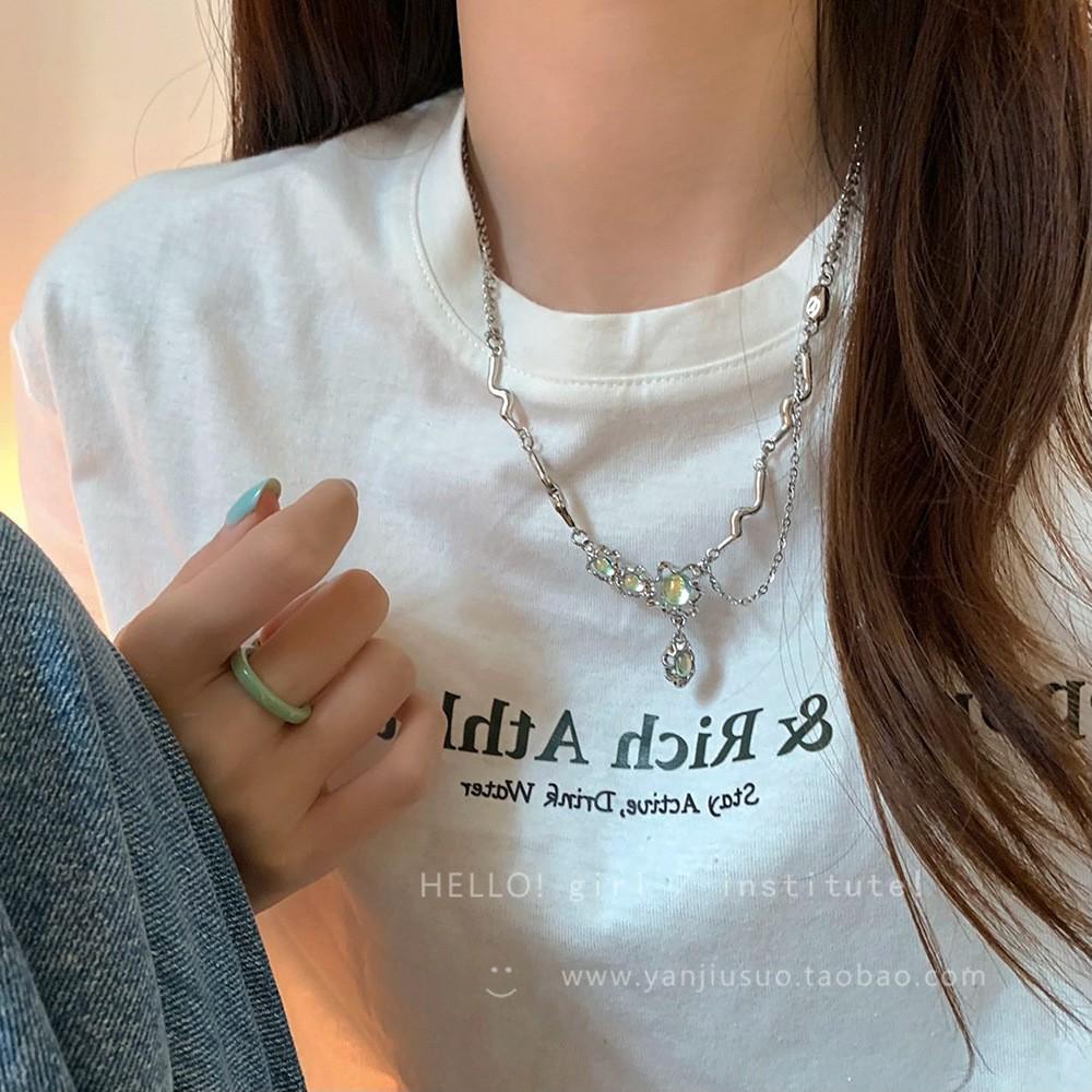 Fashion Shiny Star Necklace for Women Y2K Crystal Zircon Cross Pendant Necklaces Girls Antique Silver Color Clavicle Chain