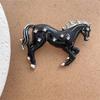 Elegant Running Horse Brooch Animal Inspired Design High Quality Alloy Metal Fashion Badge Accessory For All Genders