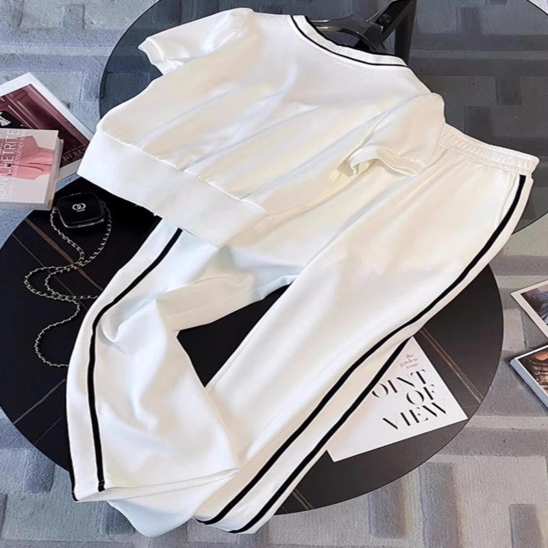 Fashion Suit Women's Summer Salt Based Age Reducing Cardigan Short Sleeved Casual Wide Leg Pants Two-piece Set
