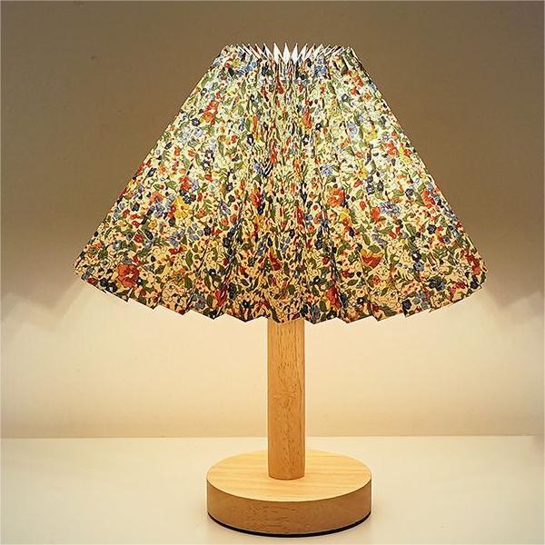 Nordic-Style Pleated Bedside Lamp: Japanese-Inspired Night Light for Dorms and Eye Protection