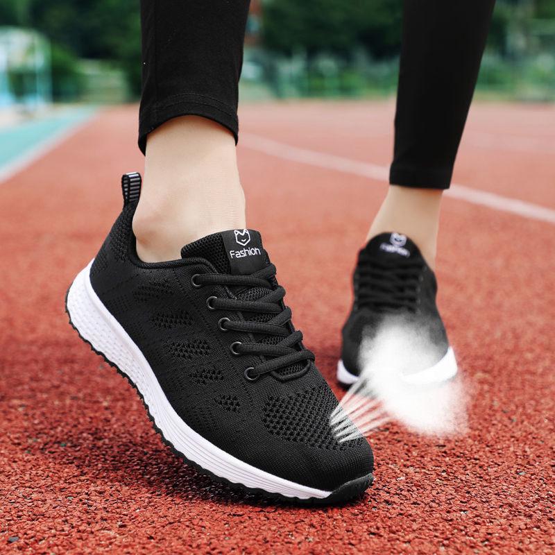 Winter Brand Sports Shoes Running Shoes Mesh Lightweight Travel Shoes Student Soft Sole Non-slip Casual Shoes
