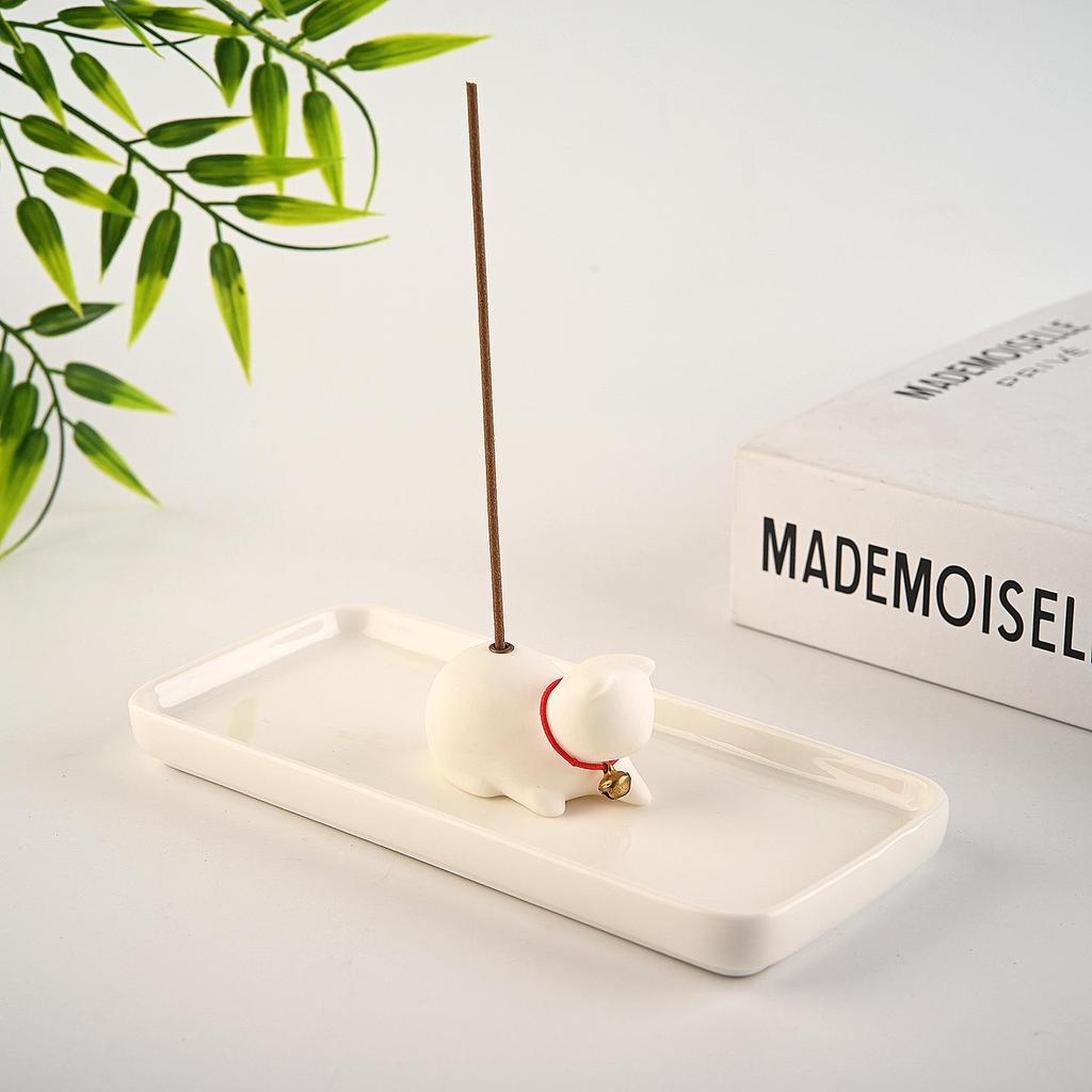 Nordic Style Ceramic Cat Incense Holder - Cute, Stylish Sandalwood Burner and Animal Ornament