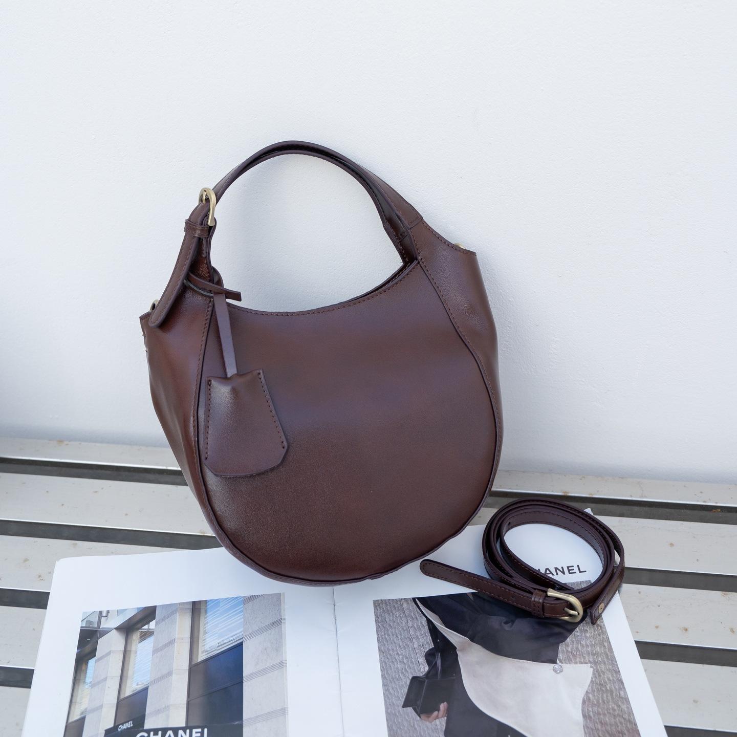 

Minimalist Travel Popular Large-Capacity Women S Handbag Retro Texture Underarm Bag Fashionable Versatile Shoulder Bag 25*22*12CM темно-фиолетового
