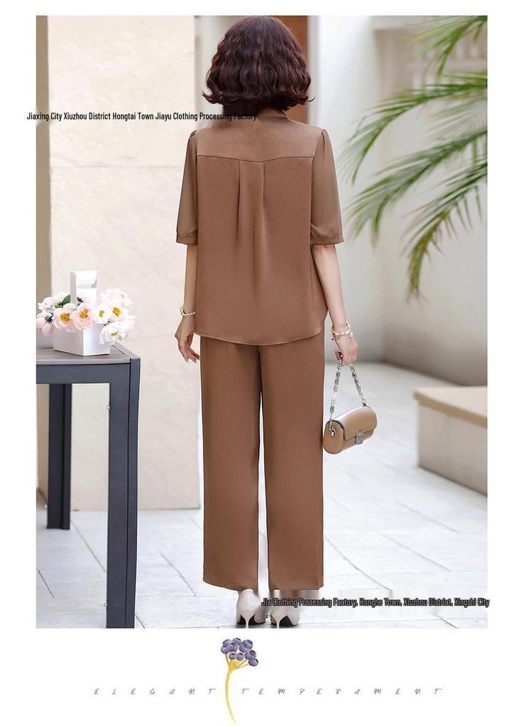 Mom's Summer Chic Mid-Sleeve Two-Piece Set: Stylish Chinese-Inspired Top for Middle-Aged and Elderly Women