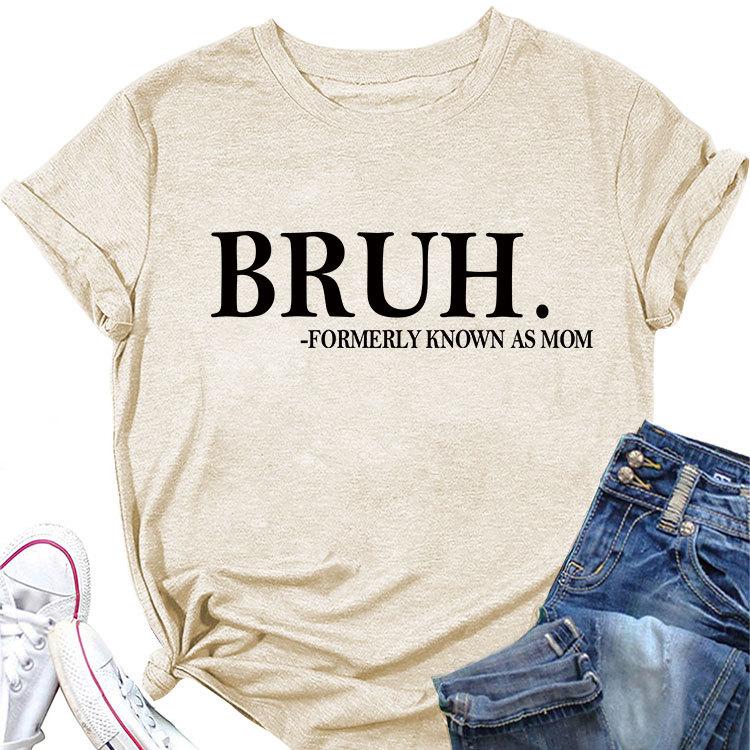 Das neue sommerliche Rundhals-T-Shirt Bruh FORMERLY KNOWN ist als lockeres, lässiges Plus-Size-Kurzarm-Oberteil bedruckt.