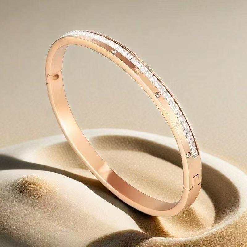 Bracelet Girls Niche Titanium Steel Jewelry Premium Sense Ins Wind Nail Opening Jewelry