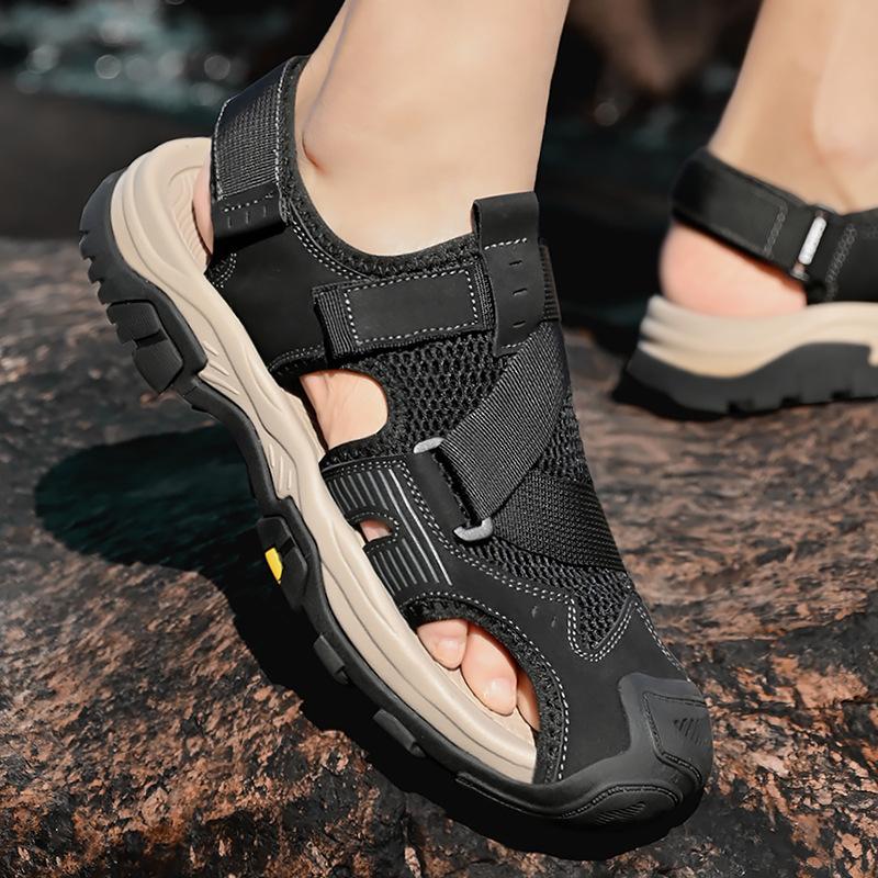 Leather Outdoor Shoes Summer Breathable Sandals, New Mesh Sandals Bag Head Anti-kick Beach Shoes Trendy Men's Shoes