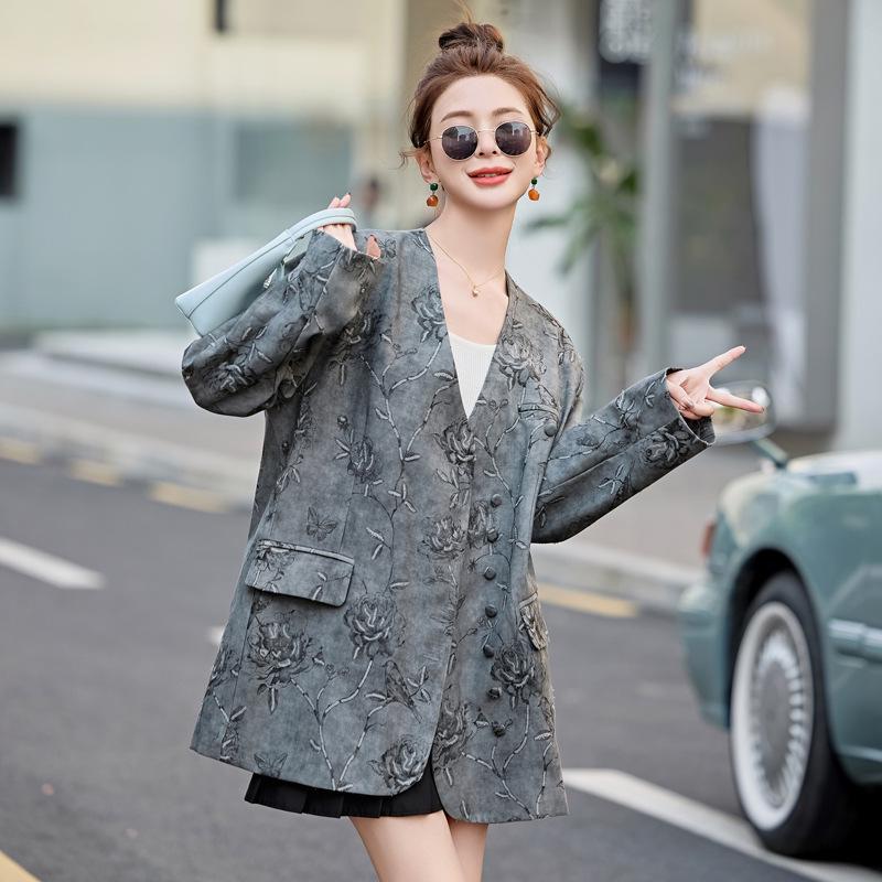 2025 Spring Women's V-Neck Jacquard Single-Breasted Fashion Suit Jacket