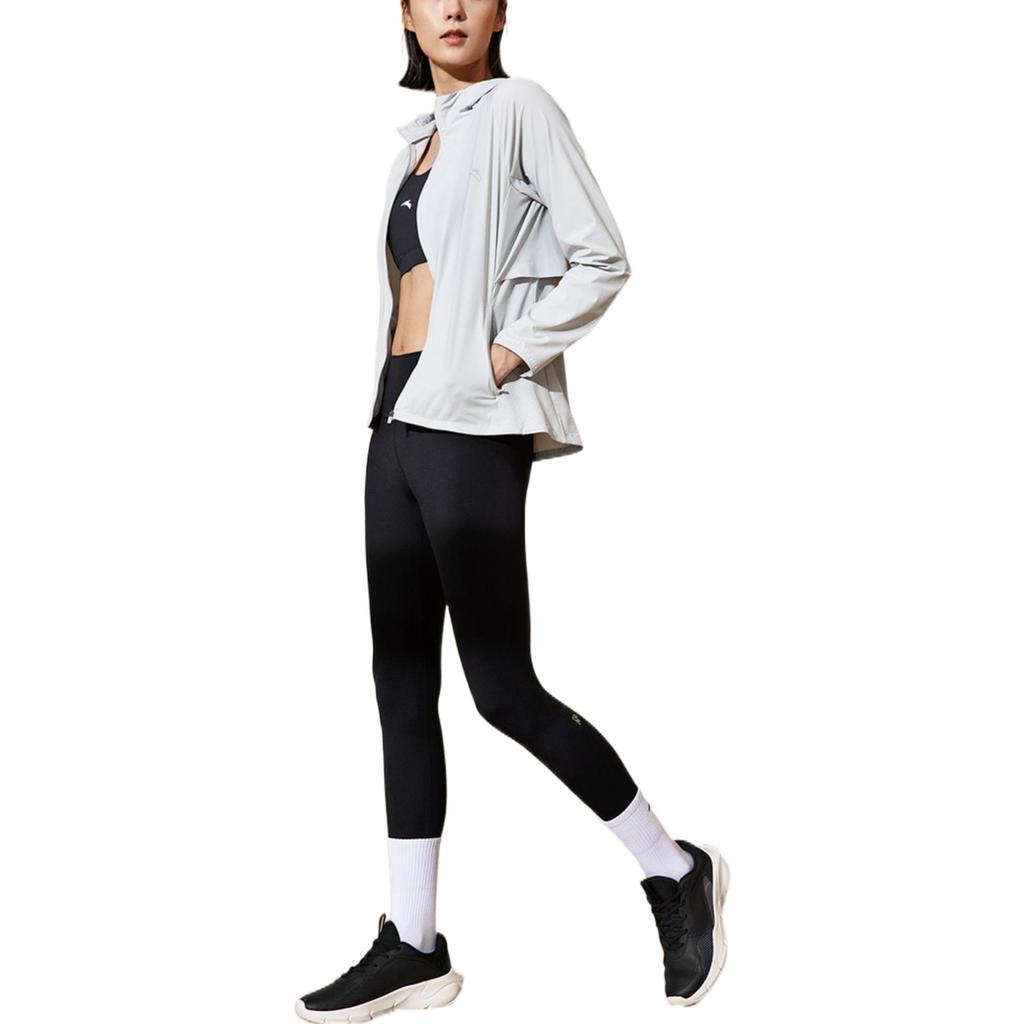 Anta Running Series Solid Color Logo Print Hooded Zipper Woven Jacket Women Jackets Gray 162235602-1