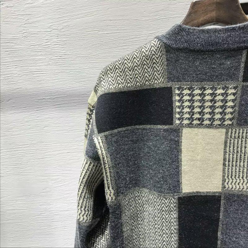 Men's 2024 Autumn/Winter Fashion: Colorblock Plaid Knitted Cardigan Jacket - Trendy, Youthful, and Versatile Casual Top