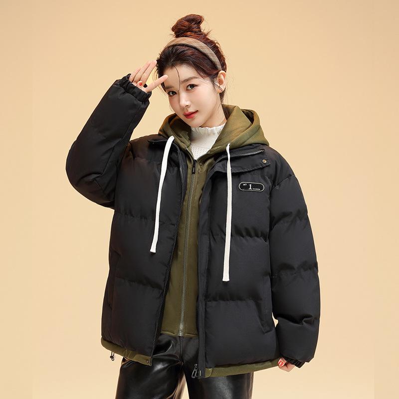New Winter Fake Two-piece Hooded Cotton-padded Jacket Women's Winter Casual Loose Bread Coat with Contrasting Cotton Coat.