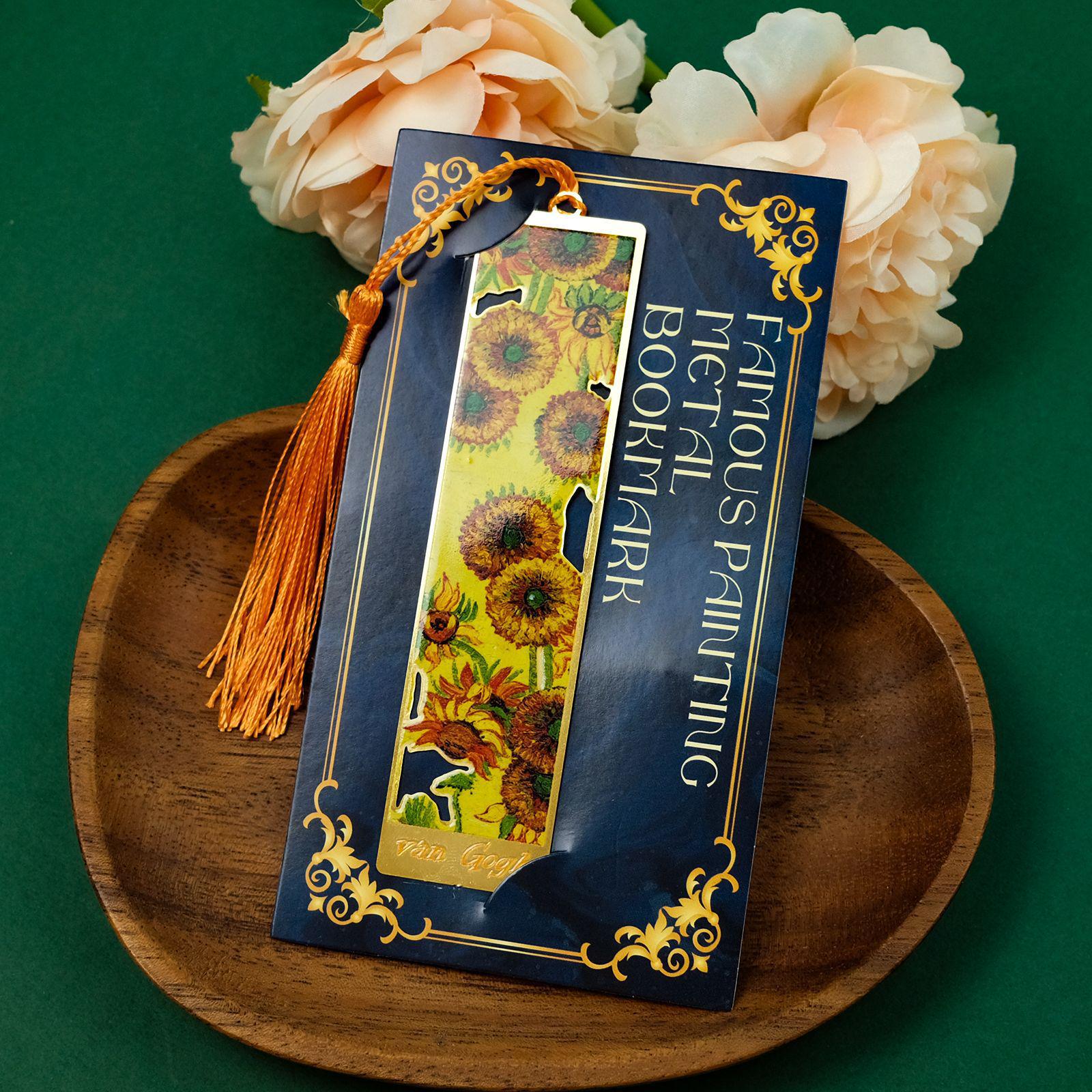Retro Oil Painting Style Metal Hollow Bookmark - Cultural & Creative Gift