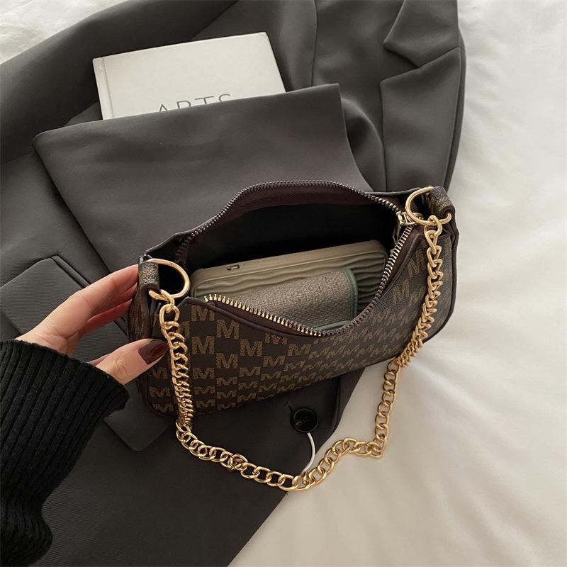 Müheloser Retro-Chic Stil Halbmond-Tasche, Goldene Kettenriemen, Vielseitig Konvertierbare Umhängetasche/Handtasche für Frauen Tägliche Nutzung