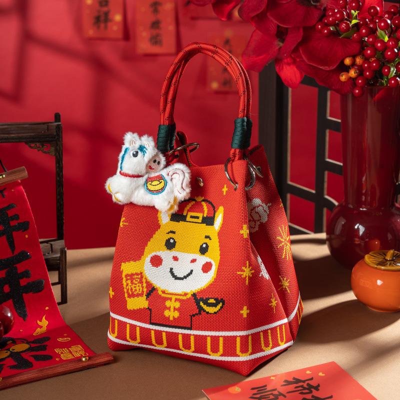 New 2026 Horse Year Cartoon Mascot Pony Knitted Bucket Bag For Women Fashion Large Capacity Portable Handbag New Year Gift