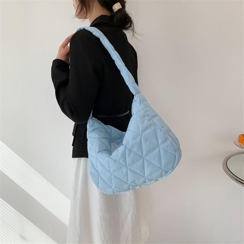 Stepp-Querbody-Tasche, Gepolsterte Umhängetasche, Trendige Hobo-Tasche mit großem Fassungsvermögen, Tägliche Querbody-Tasche, Sichere Reise-Geldbörse