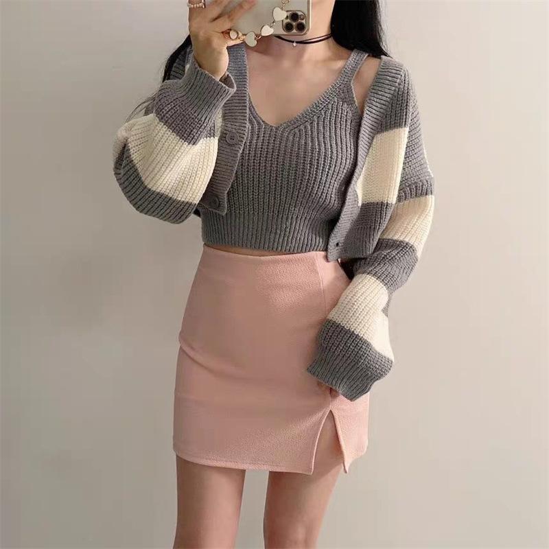 

Fashion Casual Stripe Two Piece Sweater Women 2025 Autumn Loose Knitted Cardigan Long Sleeve V Neck Crop Cardigans Set One Size серый