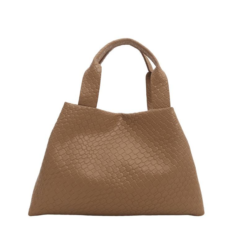 New Fashionable Personalized Messenger Bag Large-capacity Bag Women's Summer Beautiful Retro Texture Portable Bucket Bag